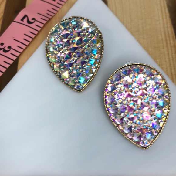 Multicolored tear drop earrings - Picture 4 of 4